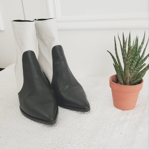 L'INTERVALLE Limited Edition Colour Block Leather Western Cowboy Ankle Boots - Picture 7 of 16